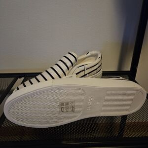 Jcew canvas slip on shoes